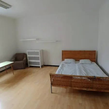 Apartment Studio Next To O2 Arena Prague